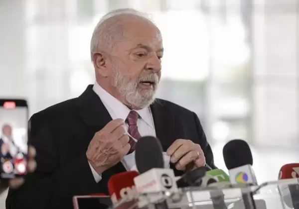 Israel também cometeu vários atos de terrorismo, diz Lula ao receber repatriados